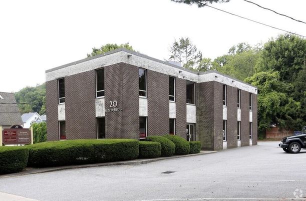Exterior, Facade, Brick Facade, Condo Building