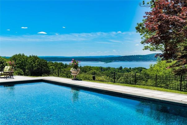 Exterior, Pool, Water