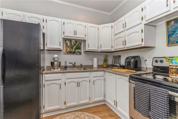 Interior, Kitchen, Wood Texture Flooring