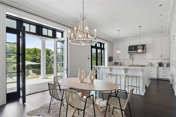 Chandelier, Dining room, Interior, Kitchen, Pendant Lights, Recessed Lighting, Wood Texture Flooring