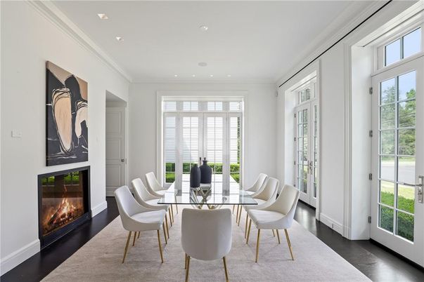 Dining room, Fireplace, Interior, Recessed Lighting, Wood Texture Flooring