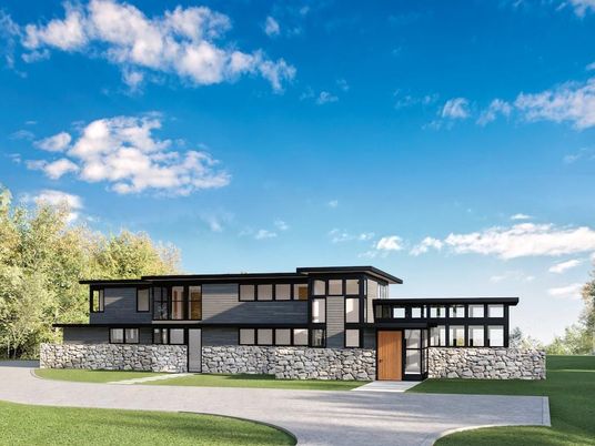 Exterior, Facade, Modern
