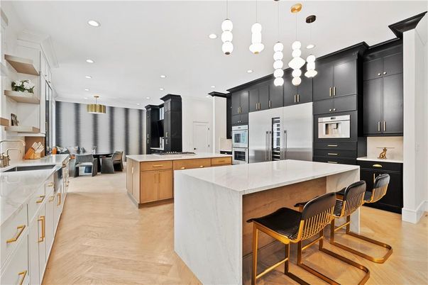 Dining room, Interior, Kitchen, Pendant Lights, Recessed Lighting, Stainless Steel Appliances, Wood Texture Flooring