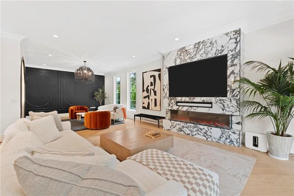 Chandelier, Dining room, Fireplace, Interior, Living room, Pendant Lights, Recessed Lighting, Wood Texture Flooring
