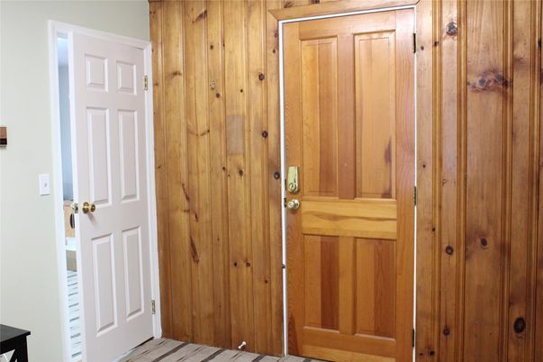 Interior, Wooden Walls