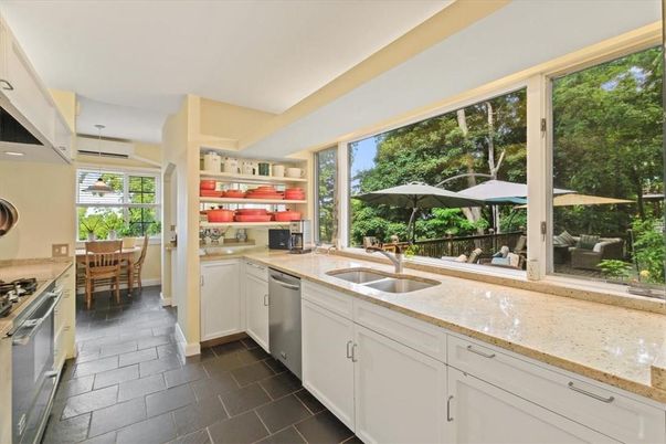 Dining room, Interior, Kitchen, Stainless Steel Appliances