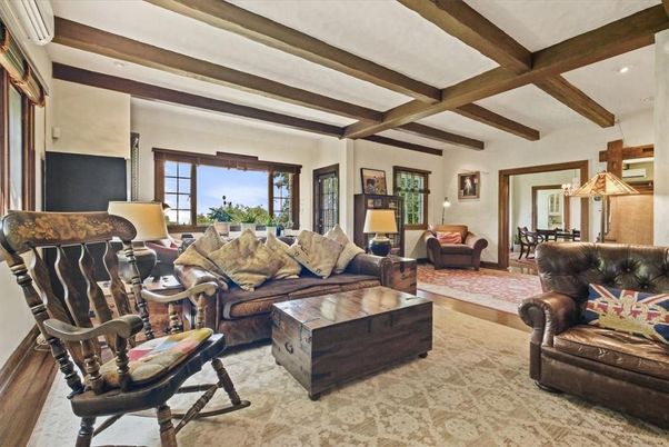 Interior, Living room, Recessed Lighting, Wooden Beams, Wood Texture Flooring