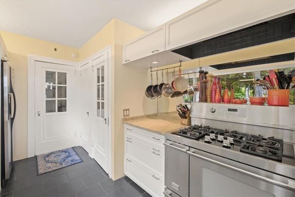 Interior, Kitchen, Stainless Steel Appliances