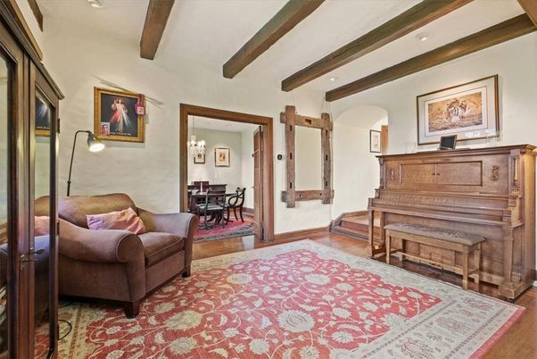 Chandelier, Dining room, Interior, Piano, Recessed Lighting, Wooden Beams, Wood Texture Flooring