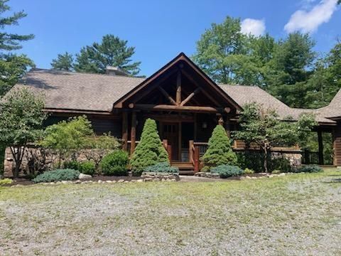 Backyard, Exterior, Facade, Log Home