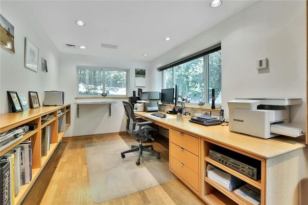 Home Office, Interior, Recessed Lighting, Wood Texture Flooring