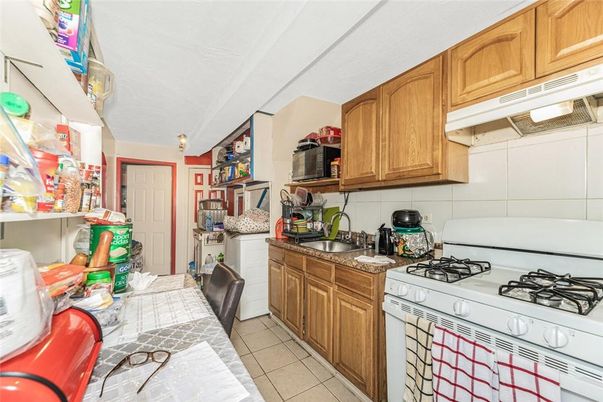 Interior, Kitchen, Tile Countertops