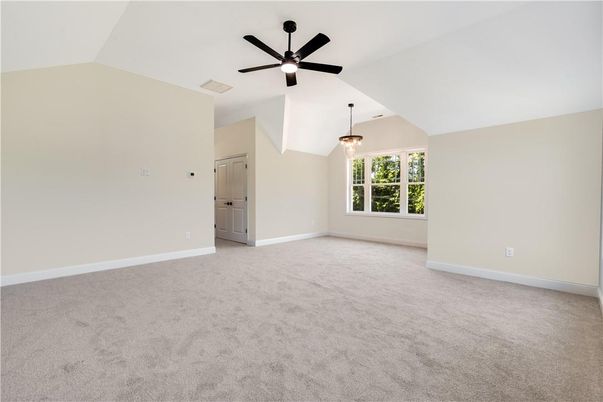 Empty room, Interior, Pendant Lights