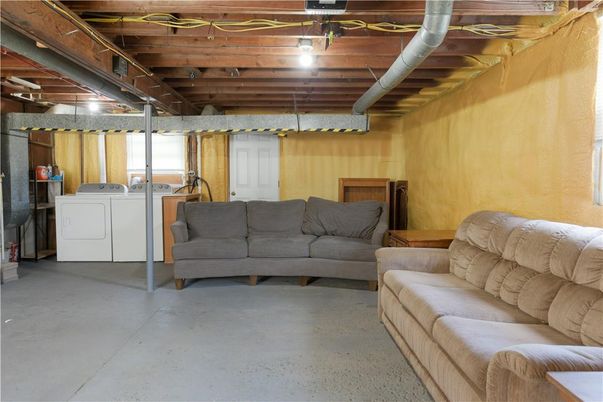 Interior, Living room, Washer, Wooden Beams