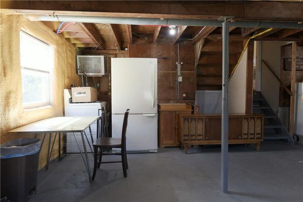 Interior, Wooden Beams