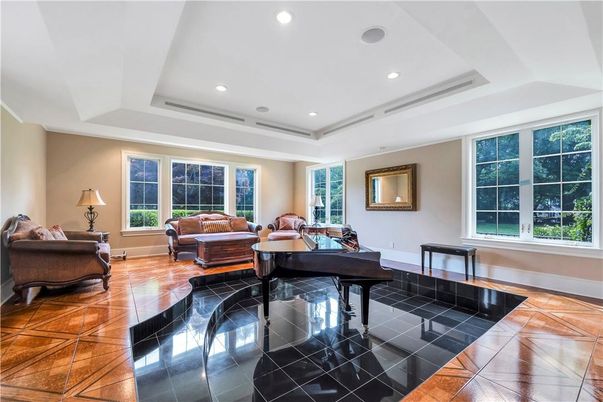 Interior, Living room, Piano, Recessed Lighting