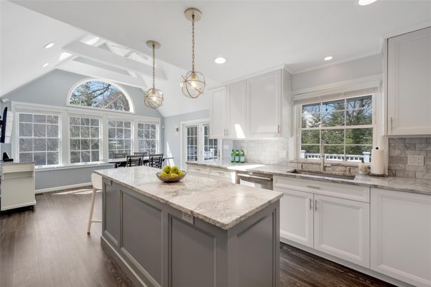 Interior, Kitchen, Pendant Lights, Recessed Lighting, Wood Texture Flooring