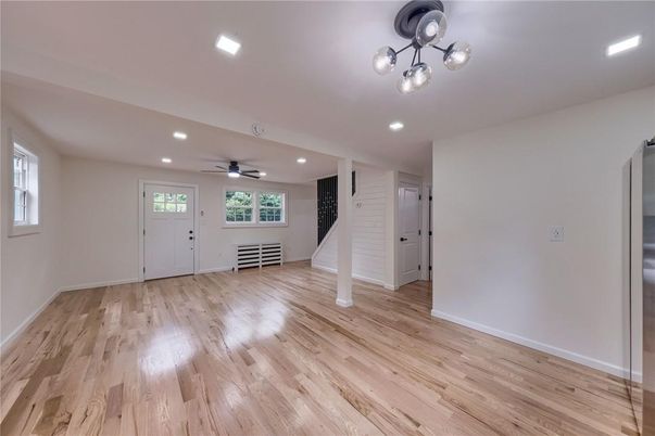 Empty room, Interior, Recessed Lighting, Wood Texture Flooring