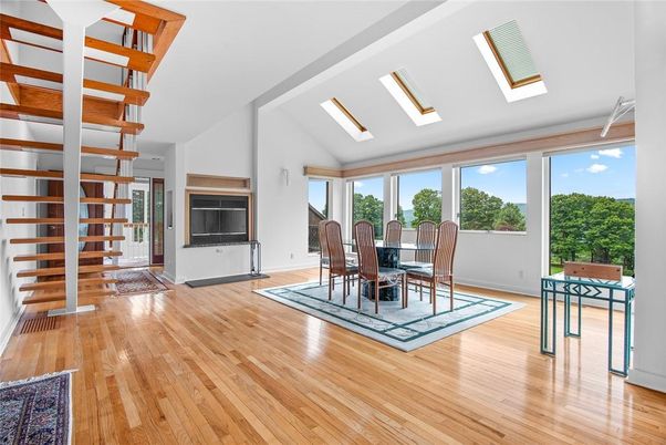 Dining room, Interior, Wood Texture Flooring
