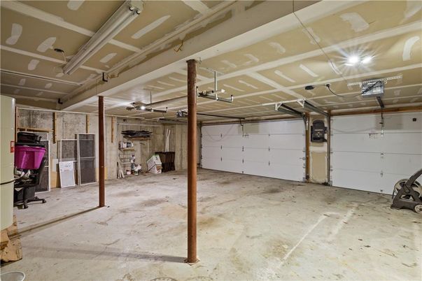 Garage, Interior
