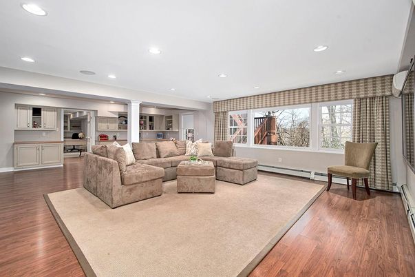 Interior, Kitchen, Living room, Recessed Lighting, Wood Texture Flooring