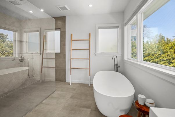 Bathroom, Free Standing Baths, Glass Shower, Interior, Recessed Lighting
