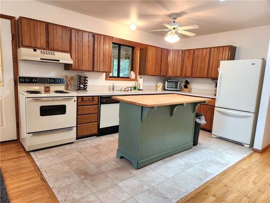 Interior, Kitchen, Wood Texture Flooring