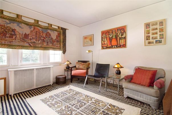 Interior, Living room