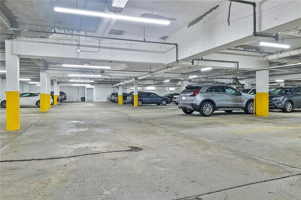Garage, Interior