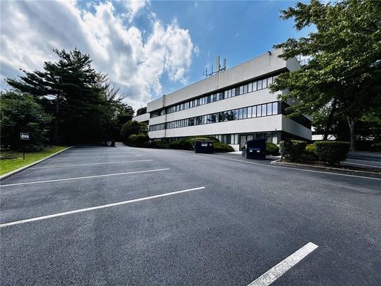 Exterior, Facade, Condo Building