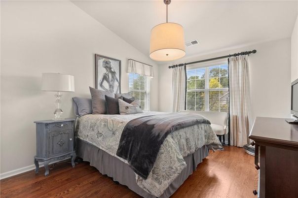 Bedroom, Interior, Pendant Lights, Wood Texture Flooring