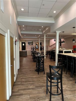 Dining room, Interior, Pendant Lights, Recessed Lighting, Wood Texture Flooring