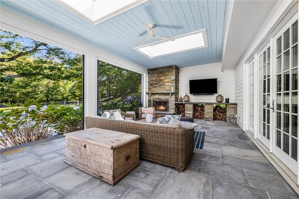Fireplace, Interior, Living room, Sun Room