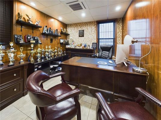 Home Office, Interior, Recessed Lighting, Wooden Walls
