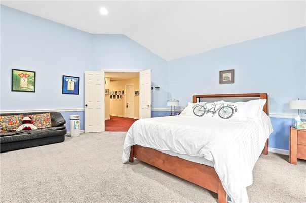 Bedroom, Interior, Recessed Lighting