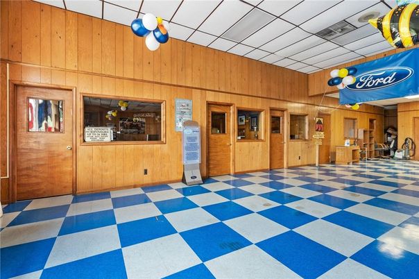 Interior, Wooden Walls