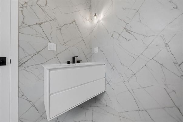 Bathroom, Interior, Marble, Marble Walls