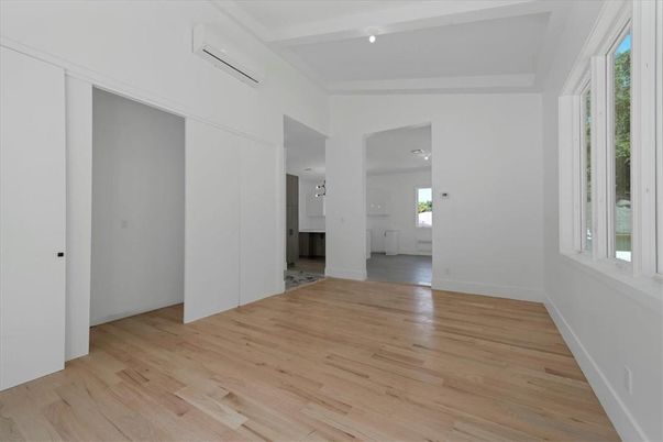 Empty room, Interior, Recessed Lighting, Wood Texture Flooring
