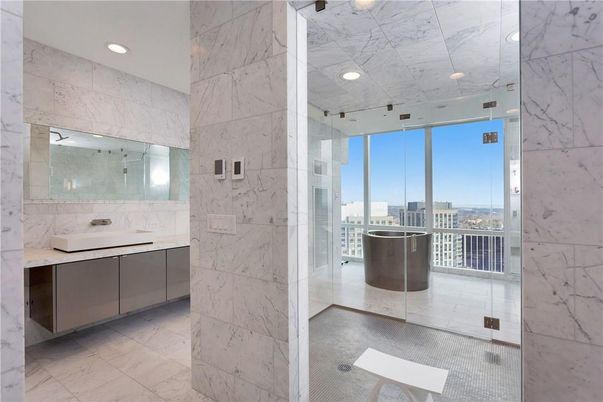 Bathroom, Interior, Marble, Marble Walls, Recessed Lighting