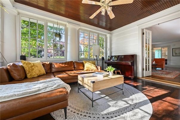 Interior, Living room, Piano, Wooden Ceilings, Wood Texture Flooring