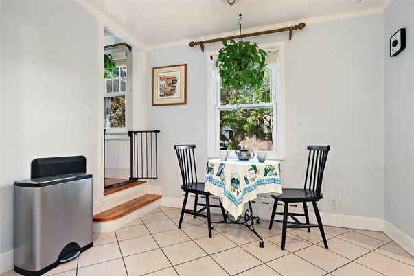 Dining room, Interior
