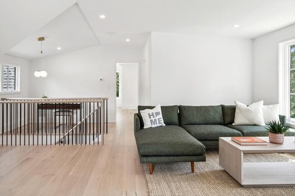 Interior, Living room, Pendant Lights, Recessed Lighting, Wood Texture Flooring