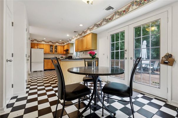 Dining room, Interior, Kitchen, Recessed Lighting
