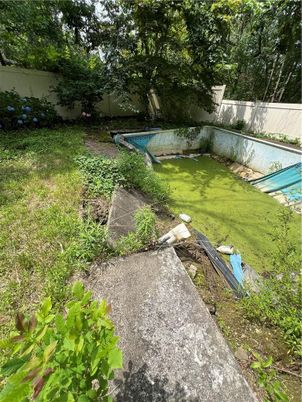 Backyard, Exterior, Pool