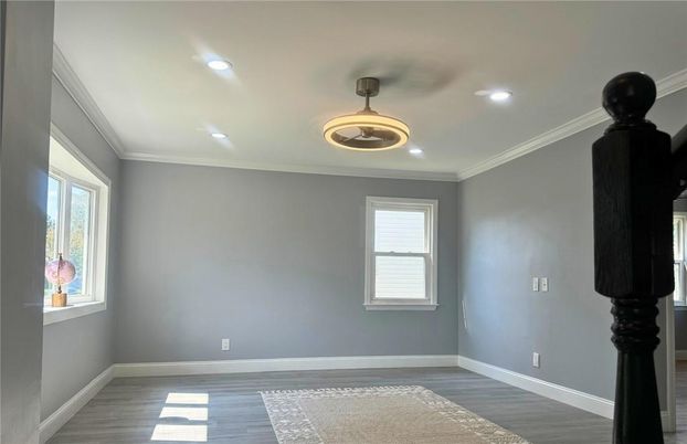 Empty room, Interior, Pendant Lights, Recessed Lighting, Wood Texture Flooring