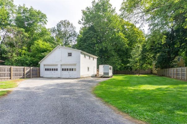 Backyard, Detached Garage, Exterior