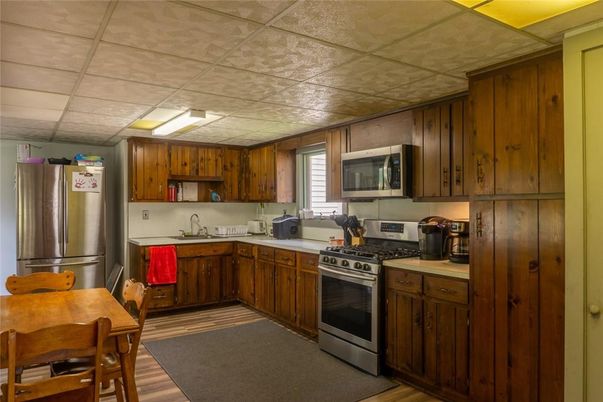 Interior, Kitchen, Stainless Steel Appliances, Wood Texture Flooring