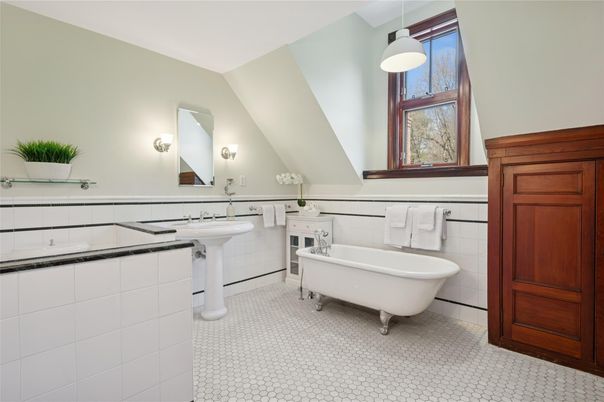 Bathroom, Dual Sink Vanities, Free Standing Baths, Interior, Pendant Lights