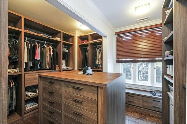 Interior, Walk-in Closets, Wood Texture Flooring