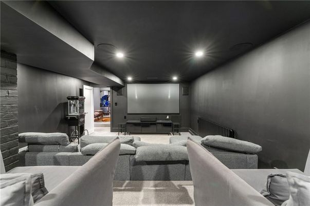Interior, Projection Screen, Recessed Lighting, Theatre Room